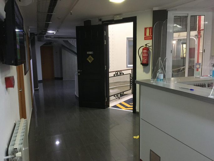 Public Area 2, Hostal Levante, Barcelona