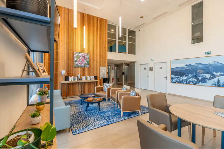 Lobby 2, Quality Suites Chambéry, Savoie