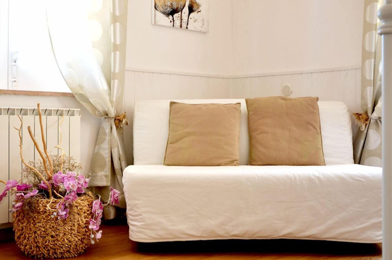 Bedroom 2, Re Umberto B&B, Chieti