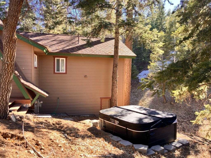 General view 5, Whispering Woods #2375, San Bernardino