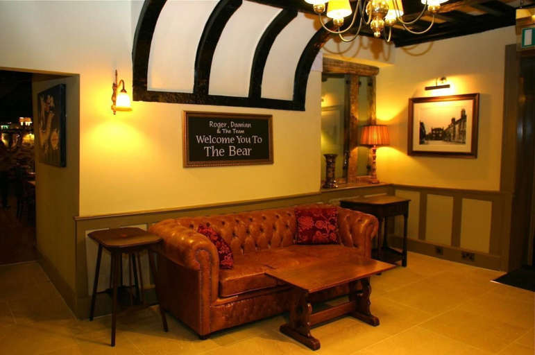 Public Area, The Bear Hotel by Greene King Inns, West Berkshire