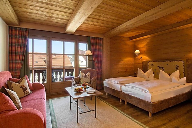 Bedroom 3, Hotel Gasthof Alte Post Holzkirchen, Miesbach