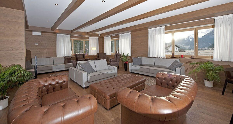 Public Area 4, Golden Park Resort, Trento