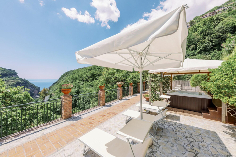 Terrace 3, Villa Sant Alfonso, Salerno
