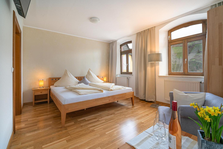 Bedroom 2, Hotel Weingut Moselloreley, Bernkastel-Wittlich