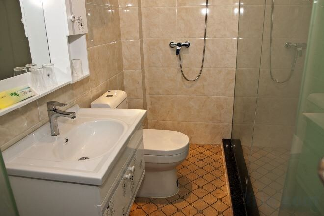 Bathroom 2, Wuyishan Star B&B, Nanping