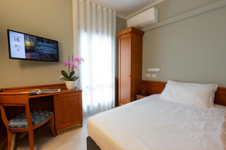 Bedroom 4, Hotel Locanda Al Pomo D'oro, Udine