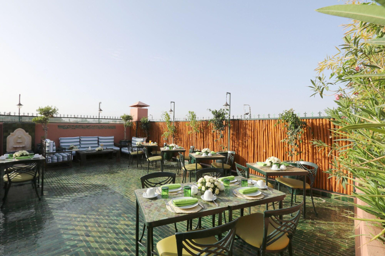 Food & Drinks 5, Riad Wazani Square, Marrakech