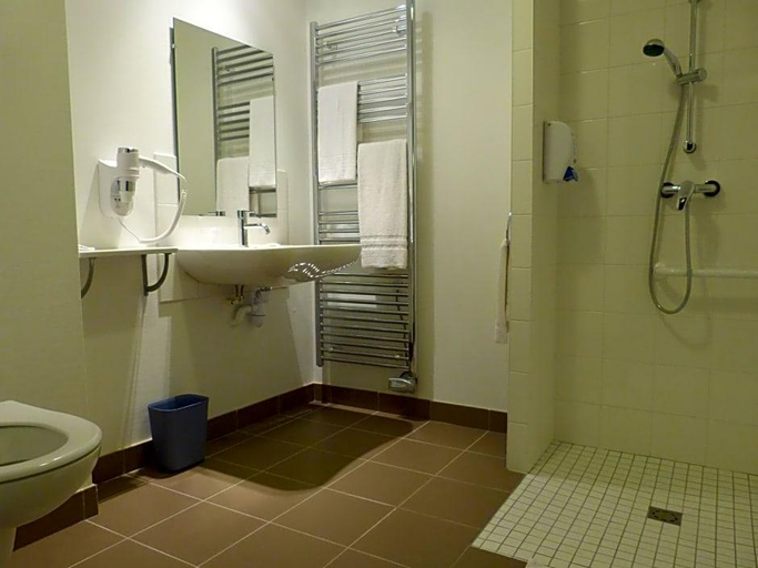 Room 4, Hv Tel Terminus, Loire-Atlantique