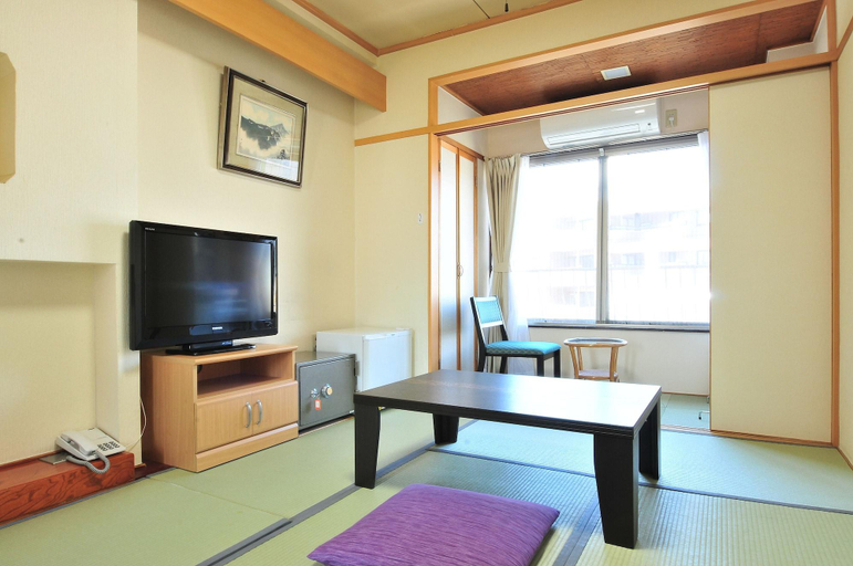 Bedroom 3, Kkr Suwakoso, Shimosuwa