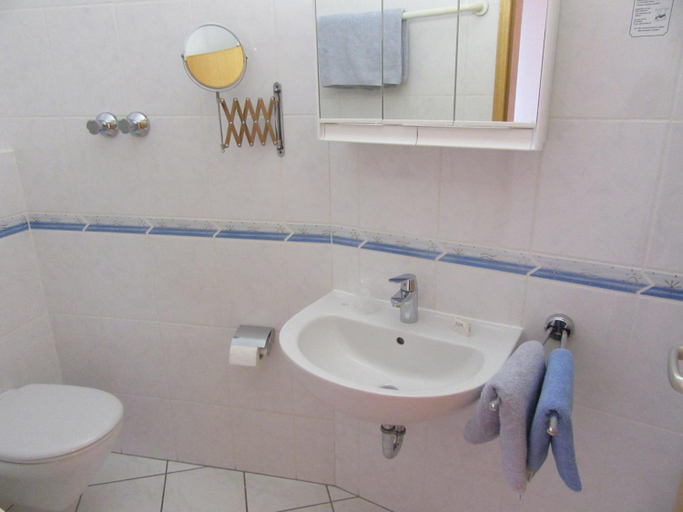 Bathroom 3, Haus Aja Textor-goethe, Frankfurt am Main