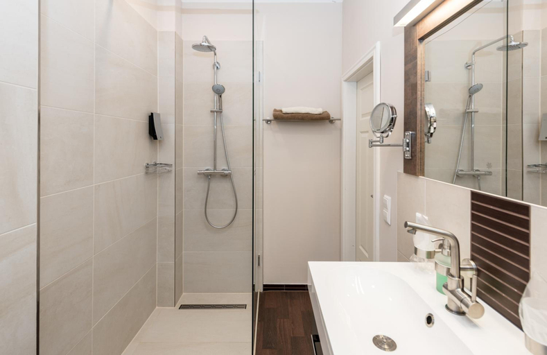 Bathroom 4, Die Edelkastanie, Gifhorn