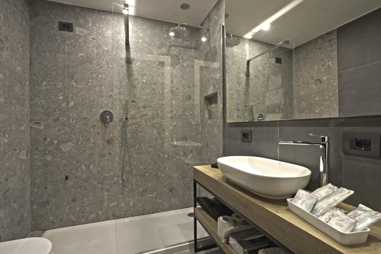 Bathroom 5, Hotel Motel Ascot, Monza and Brianza