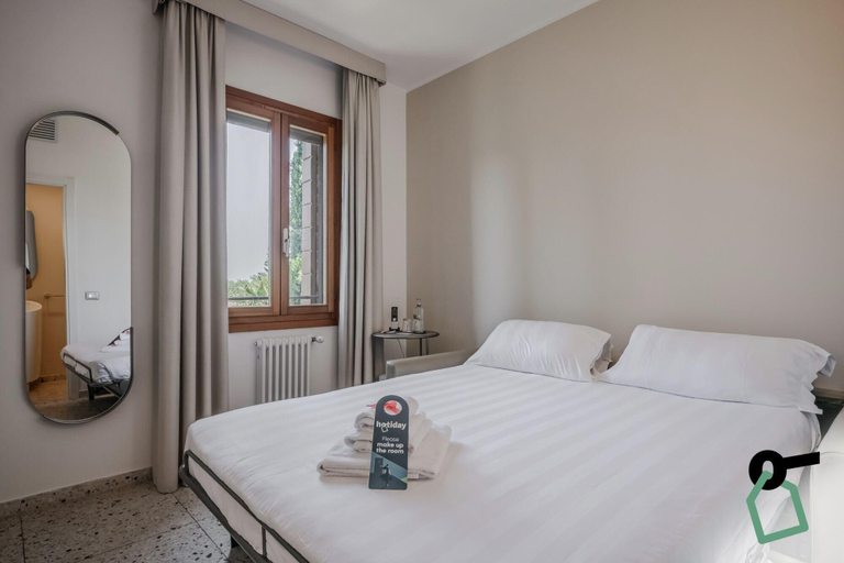 Bedroom 5, Hotiday Venezia Cape, Venezia
