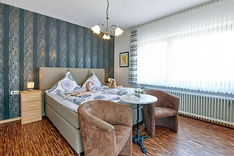 Bedroom 3, Cafe Rosi, Bernkastel-Wittlich