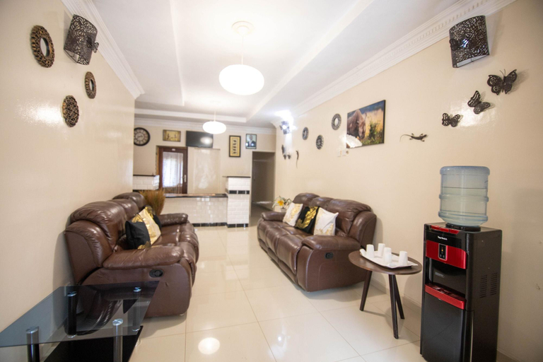 Public Area, Wild Trekkers Lodge, Hwange