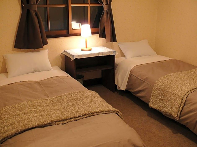 Bedroom 3, Country Inn Mori No Gorilla, Kitashiobara