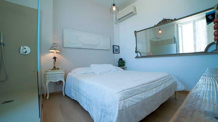 Bedroom 1, Locanda Garzelli, Livorno