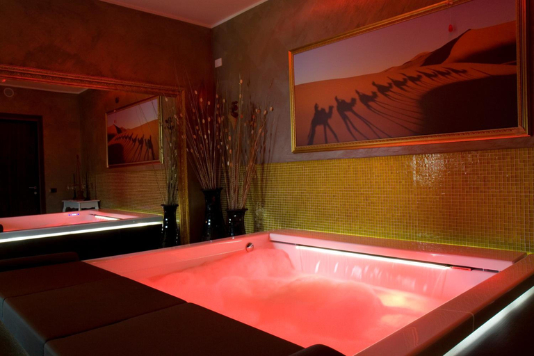 Others 5, Hm Motelhotel, Alessandria