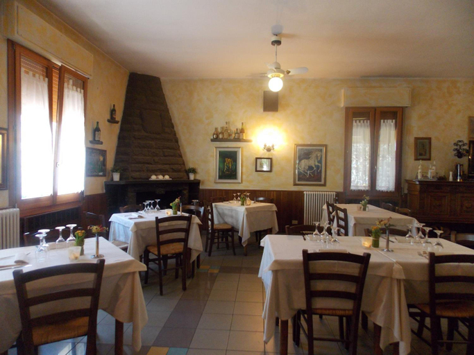 Food & Drinks 3, Hotel Ristorante La Bettola, Bologna
