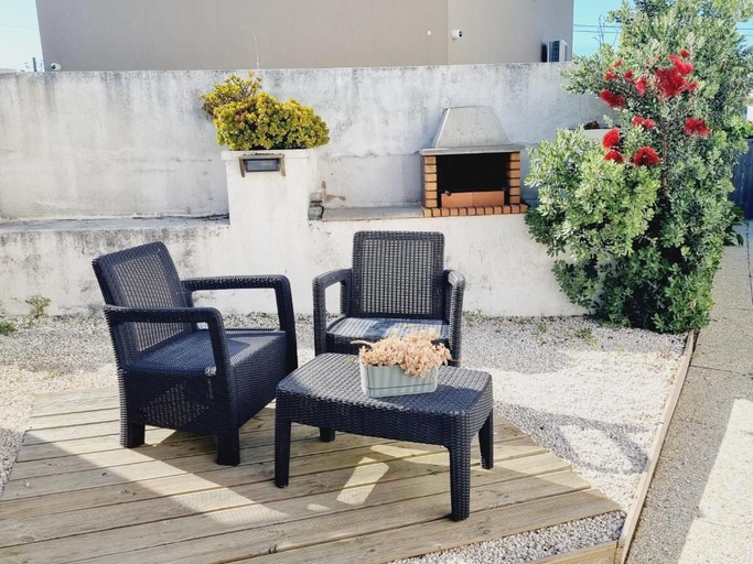 Terrace/patio 2, Family Surf Home - Casas do Pateo, Mafra