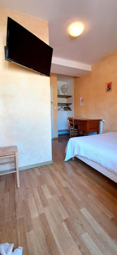 Bedroom 4, Le Marmagne, Côte-d'Or