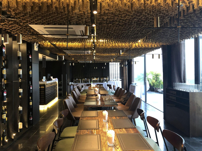 Restaurant 5, Parosand Hanoi Hotel & Apartment, Tây Hồ