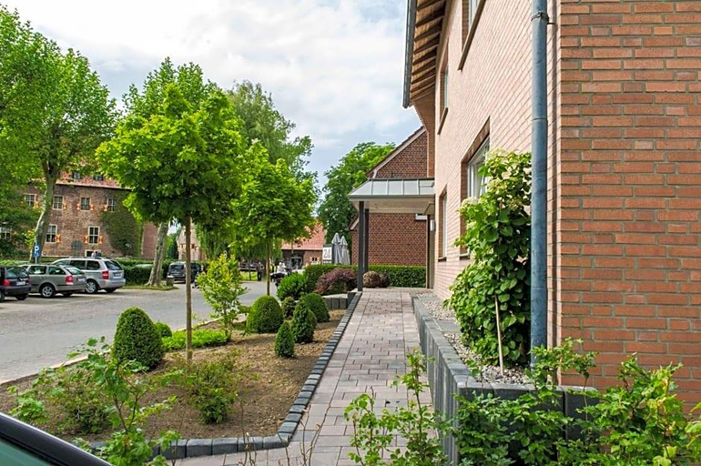 Exterior & Views 2, Hotel Am Tiergarten, Borken
