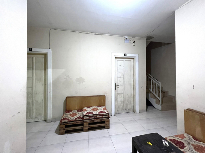 Lobby 4, Oyo 93412 Kost Irma Syariah Near Uptd Smp Negeri 8, Parepare