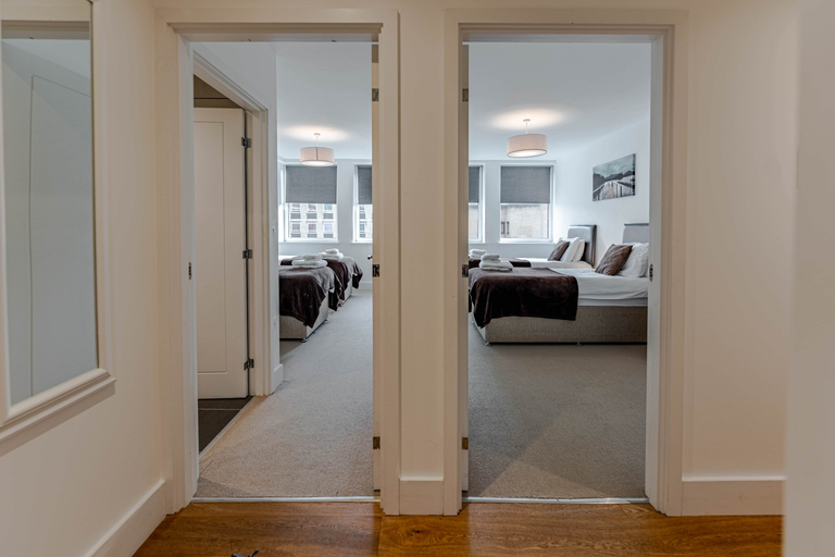 Lobby 4, Celador Apartments - Sussex House, Reading