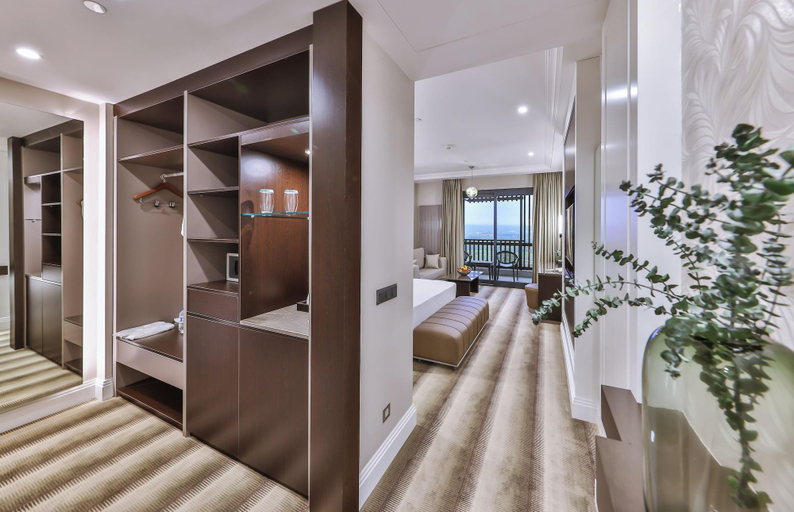 Bedroom 4, NARVEN WELLNESS & THERMAL HOTEL, Merkez