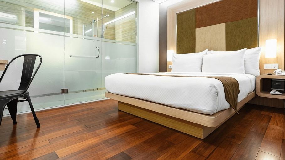 Bedroom 2, Grand Citihub Hotel at Panakkukang, Makassar
