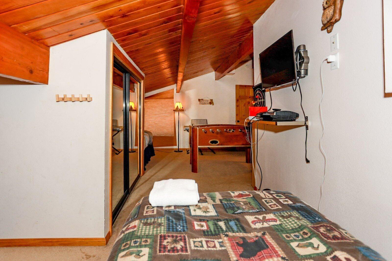 Room 2, Mountain Adventure 1931, San Bernardino
