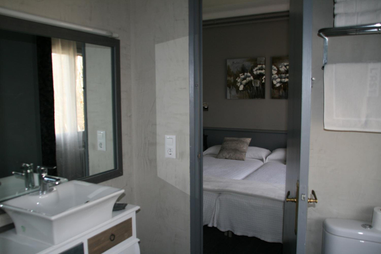 Bathroom 4, Hotel L'ast, Girona