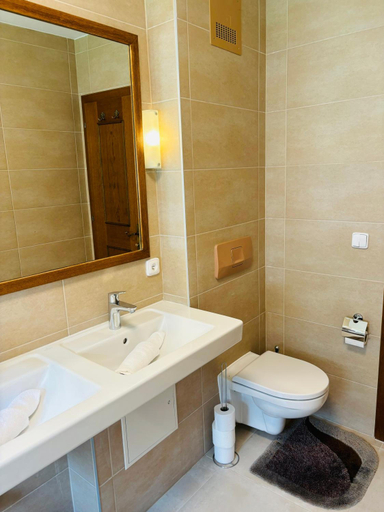 Bathroom 3, Zum Sepp, Schwaz