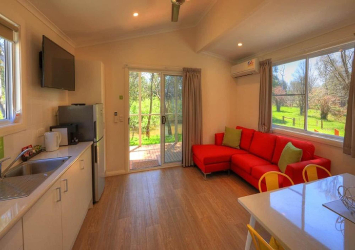 Bedroom 3, Yea Riverside Caravan Park, Murrindindi - West