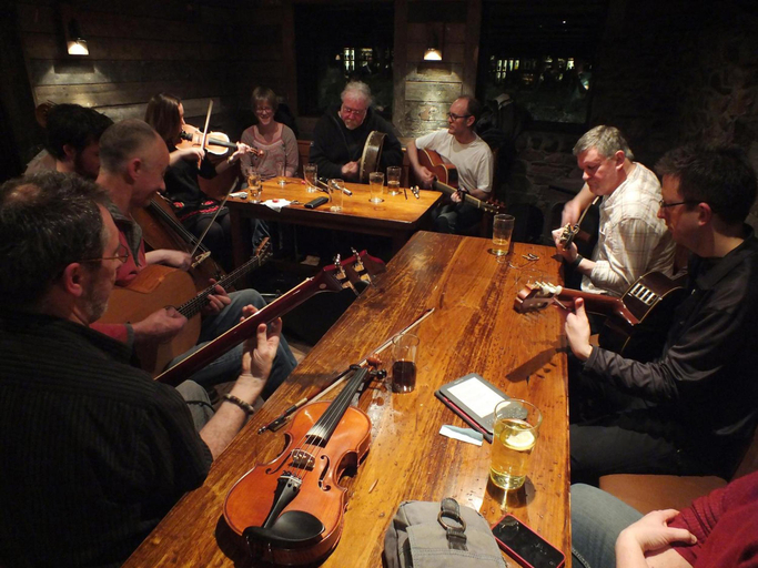 Food & Drinks 5, Clachaig Inn, Highland