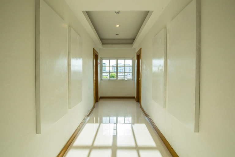 Public Area, Grand Smile Wellness Resort, Pattaya