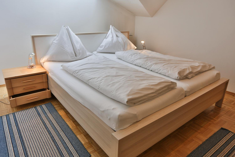 Bedroom 2, Feldkirchnerhof, Graz Umgebung