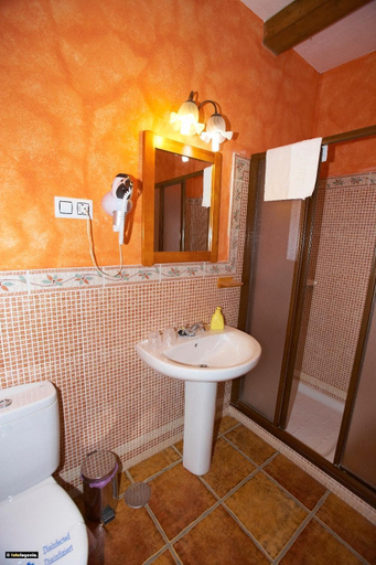 Bathroom 3, Hotel Enrique Calvillo, Cádiz