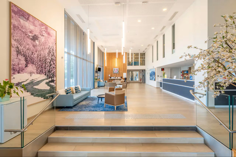 Lobby 3, Quality Suites Chambéry, Savoie