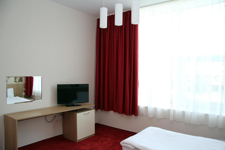 Bedroom 2, Sky Hotel, Veliko Tarnovo