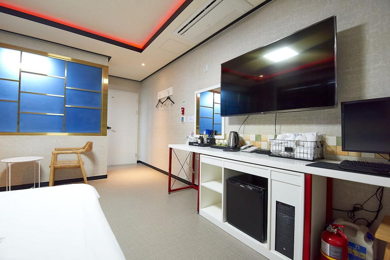 Others 5, Danube HOTEL, Busanjin