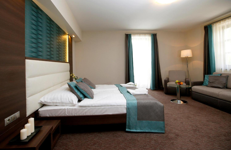 Bedroom 4, Hotel Villa Volgy Wellness Konferencia, Eger