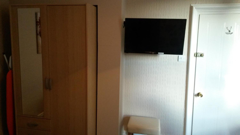 Others 5, The Avenue Hotel, Lincolnshire