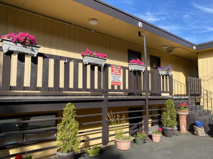 General view 4, Holiday House Motel, Cowichan Valley