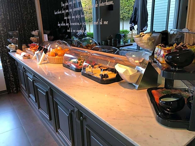 Food & Drinks 4, Hotel Gemeente Huis, West-Vlaanderen