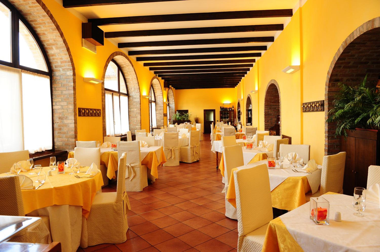 Food & Drinks 5, Il Carrettino Country Hotel, Alessandria