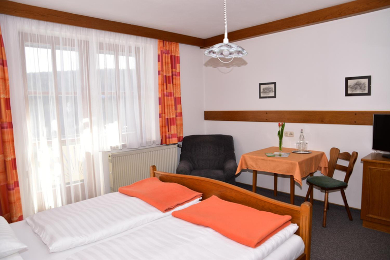 Bedroom 2, Florianihof, Weiz