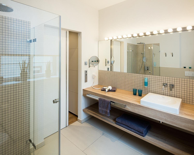 Room 4, Goldkind Feine Wohn Schlafstuben, Bergstraße